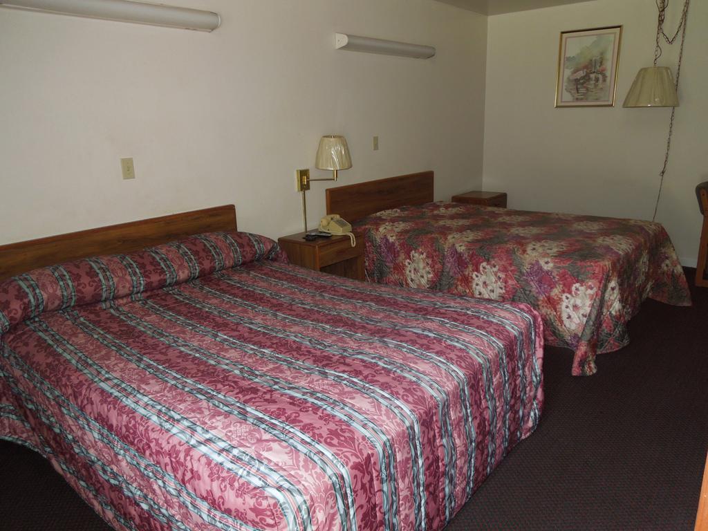 Lees Motel Edison Rum bild